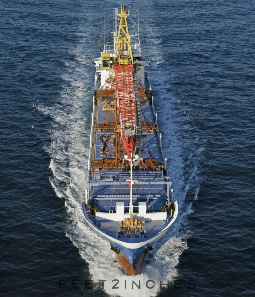 seagoing-barge-500-feet